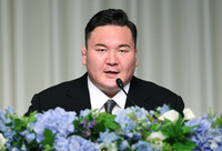 Former yokozuna Hakuho speaksat a press conference in Tokyo on Monday.